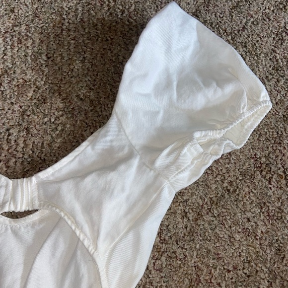 Romper - Picture 5 of 7